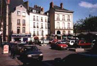 Cliquez sur la photo, pour accéder à la page. -Place du Bouffay -