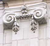 Pilastre ionique