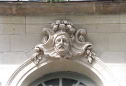 Baies en demi-centre